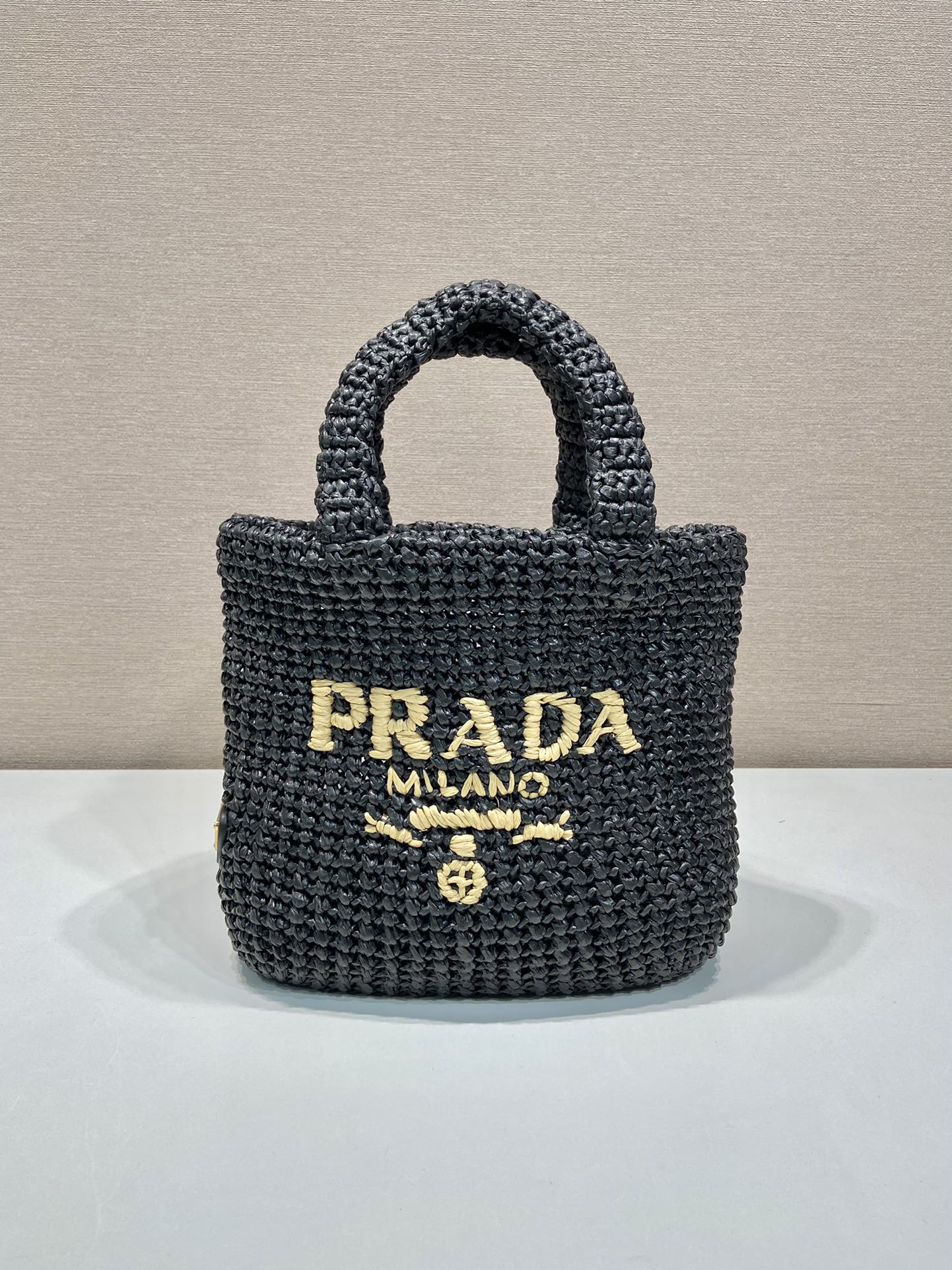 [TOP] Pra*da Raffia Crochet Small Tote - Black - MYCUTIETHING